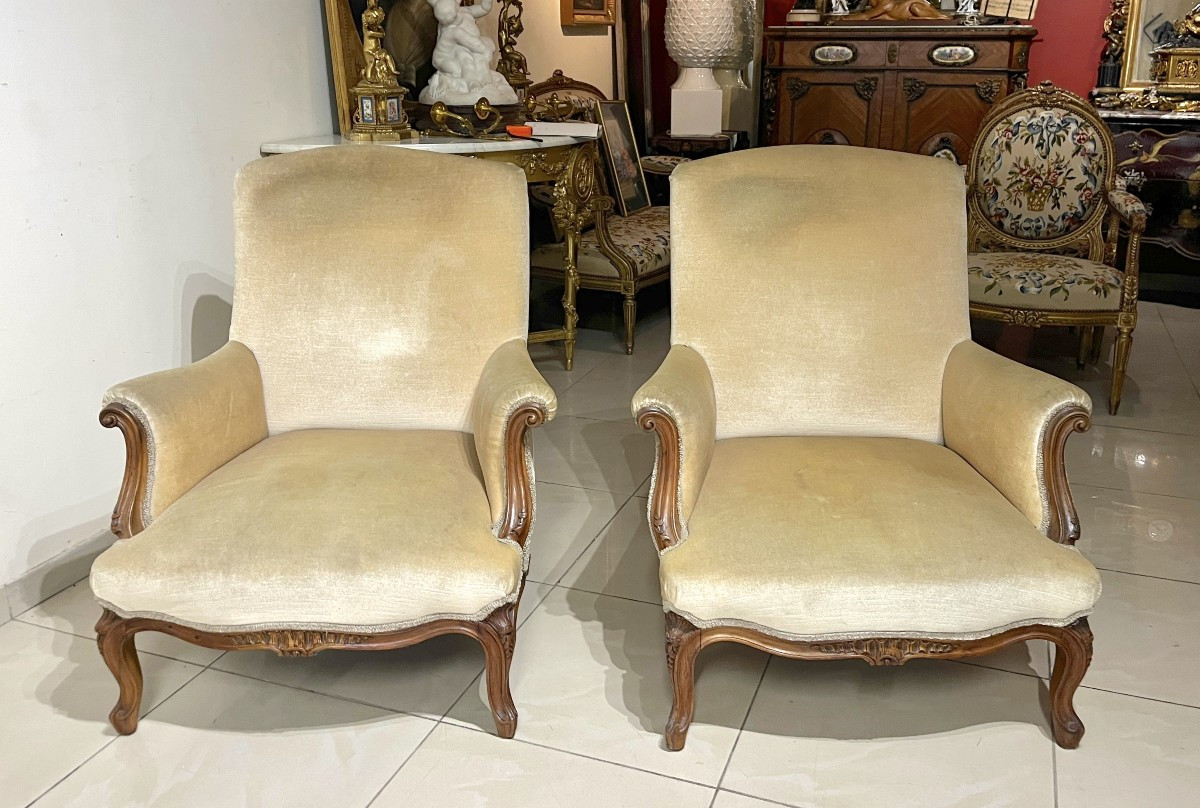 Paire de bergères de style LXV XIXème siècle