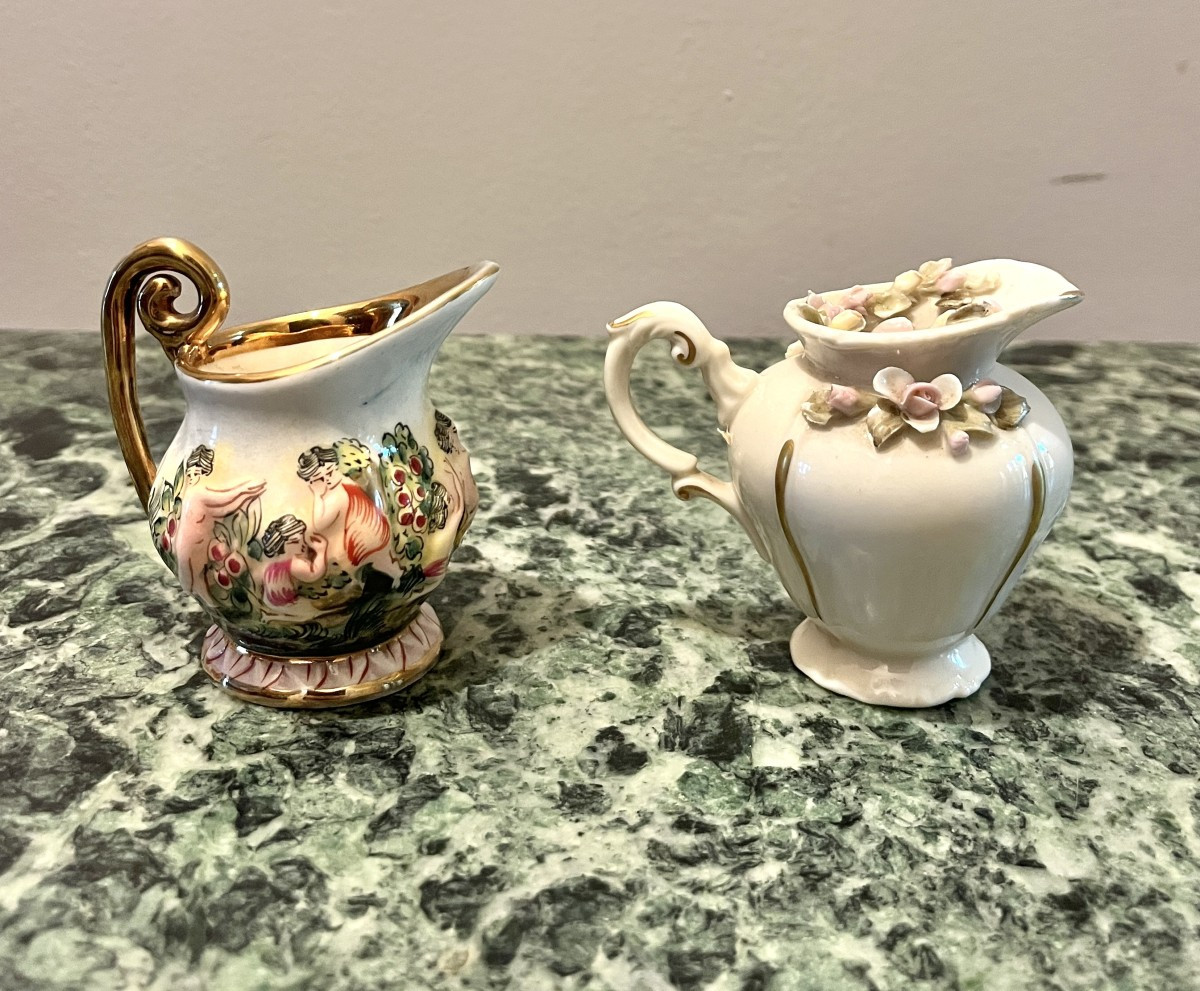 Capodimonté 2 Porcelain Milk Jugs