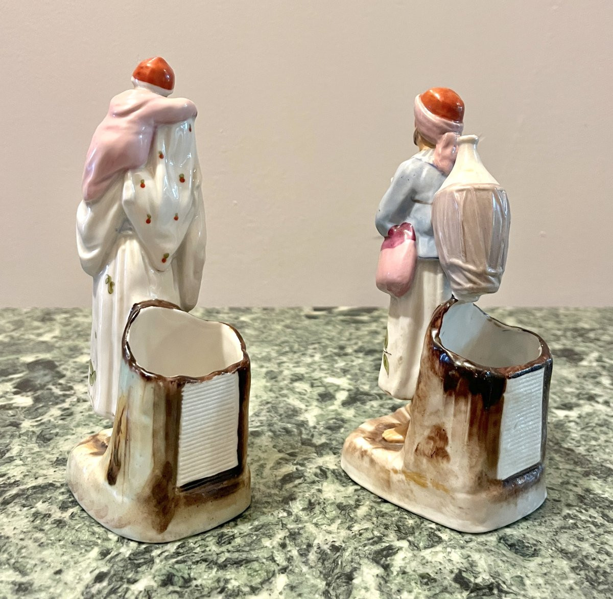 Pair Of 19th-century Porcelain Lighters-photo-2