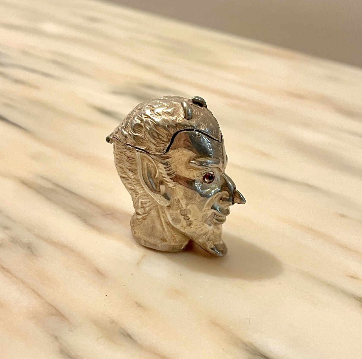 Silver Devil Head Pyrogen