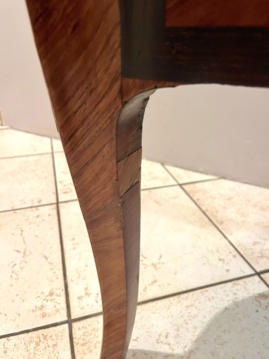 Heart-shaped Vanity Table Lxv/transition-photo-3