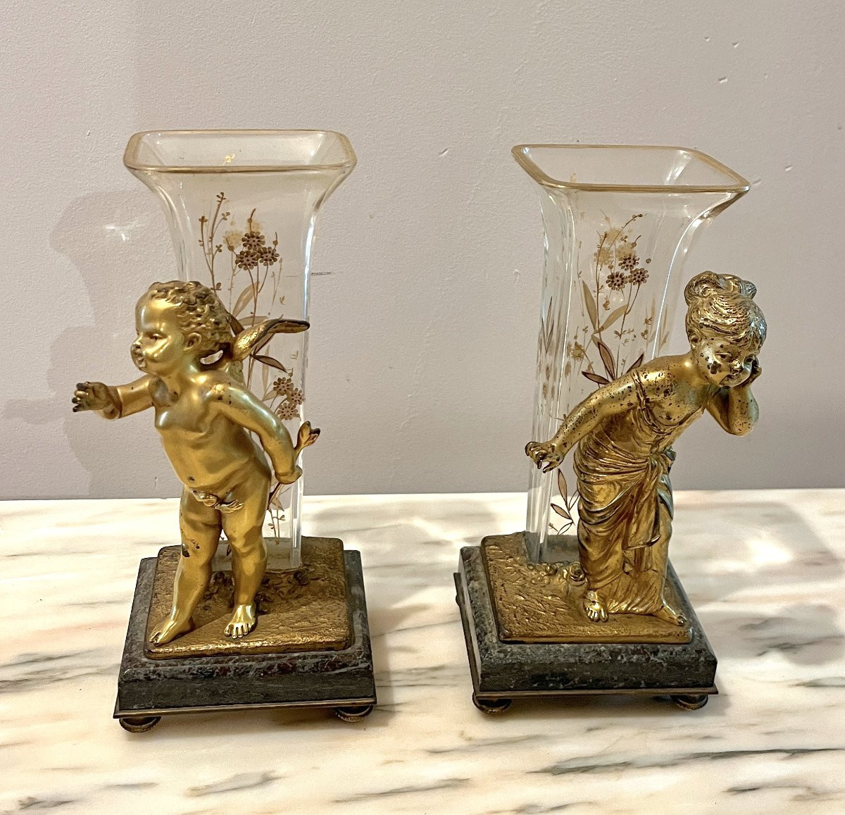 Louis Kley paire de vases cupidon et fillette en bronze doré et cristal gravé-photo-2