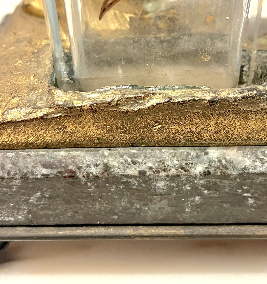 Louis Kley paire de vases cupidon et fillette en bronze doré et cristal gravé-photo-8