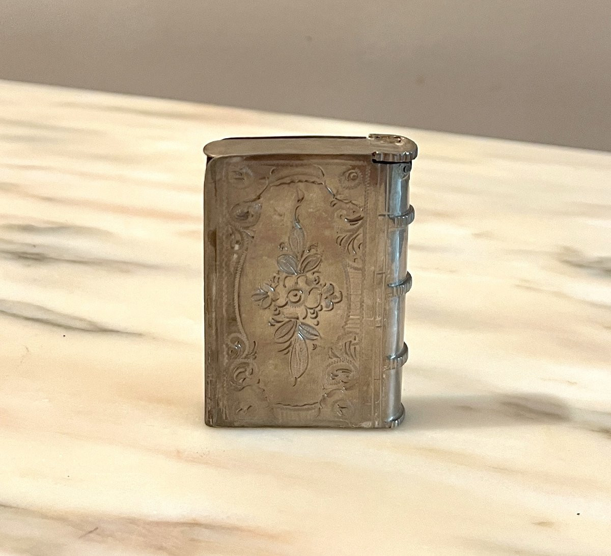 Pyrogen Silver Matchbox-photo-1