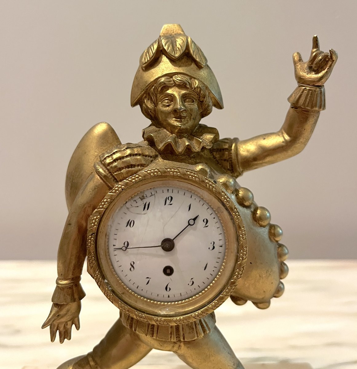 Small Gilded Bronze Clock Depicting A Pulcinella 18th Century-photo-8