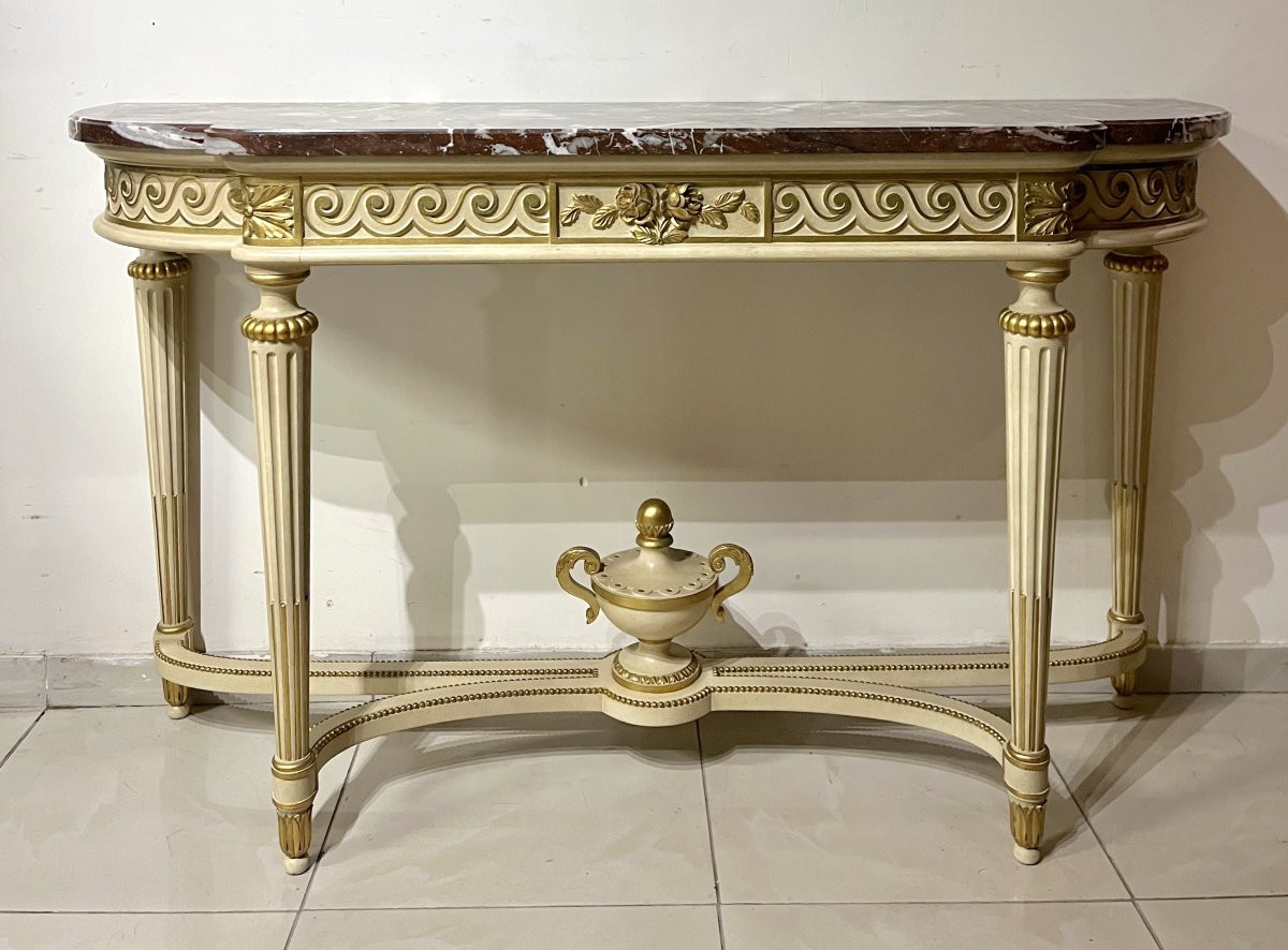 Important Console In Style Lxvi-photo-2