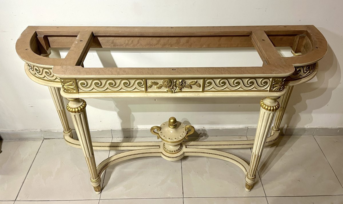 Important Console In Style Lxvi-photo-2