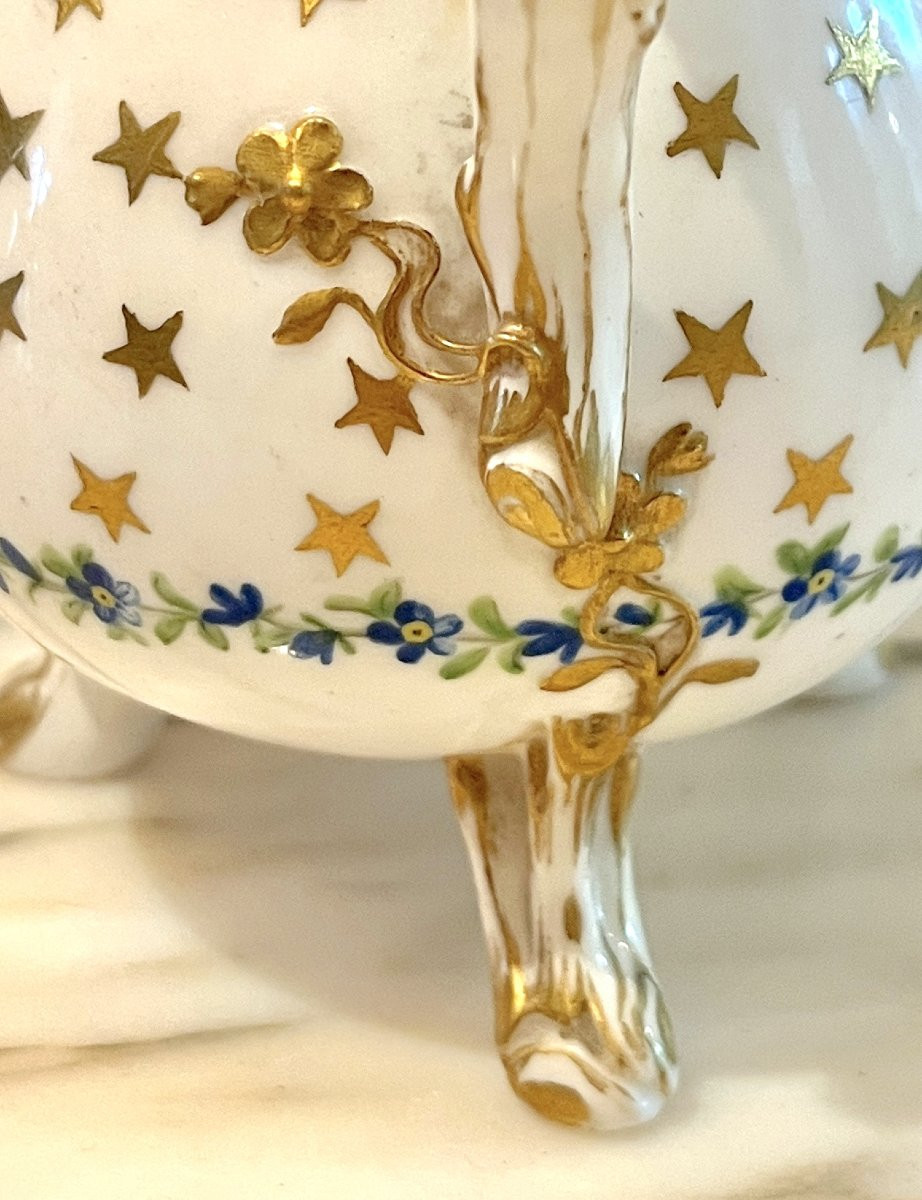 18th Century Sèvres Porcelain Milk Jug-photo-3