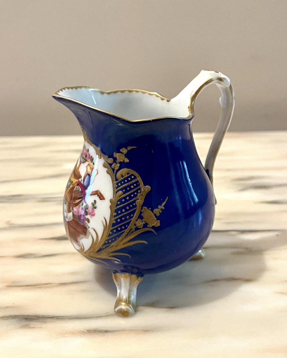 18th Century Porcelain Milk Jug Or Creamer-photo-3