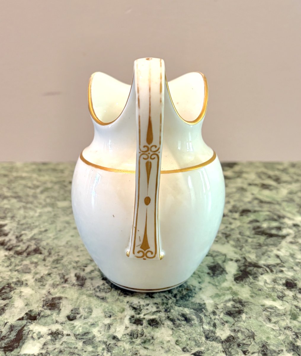 Pot à lait en porcelaine de Sèvres XIXème-photo-2