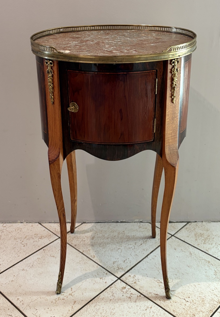 Oval-shaped Side Table In The Transition Style