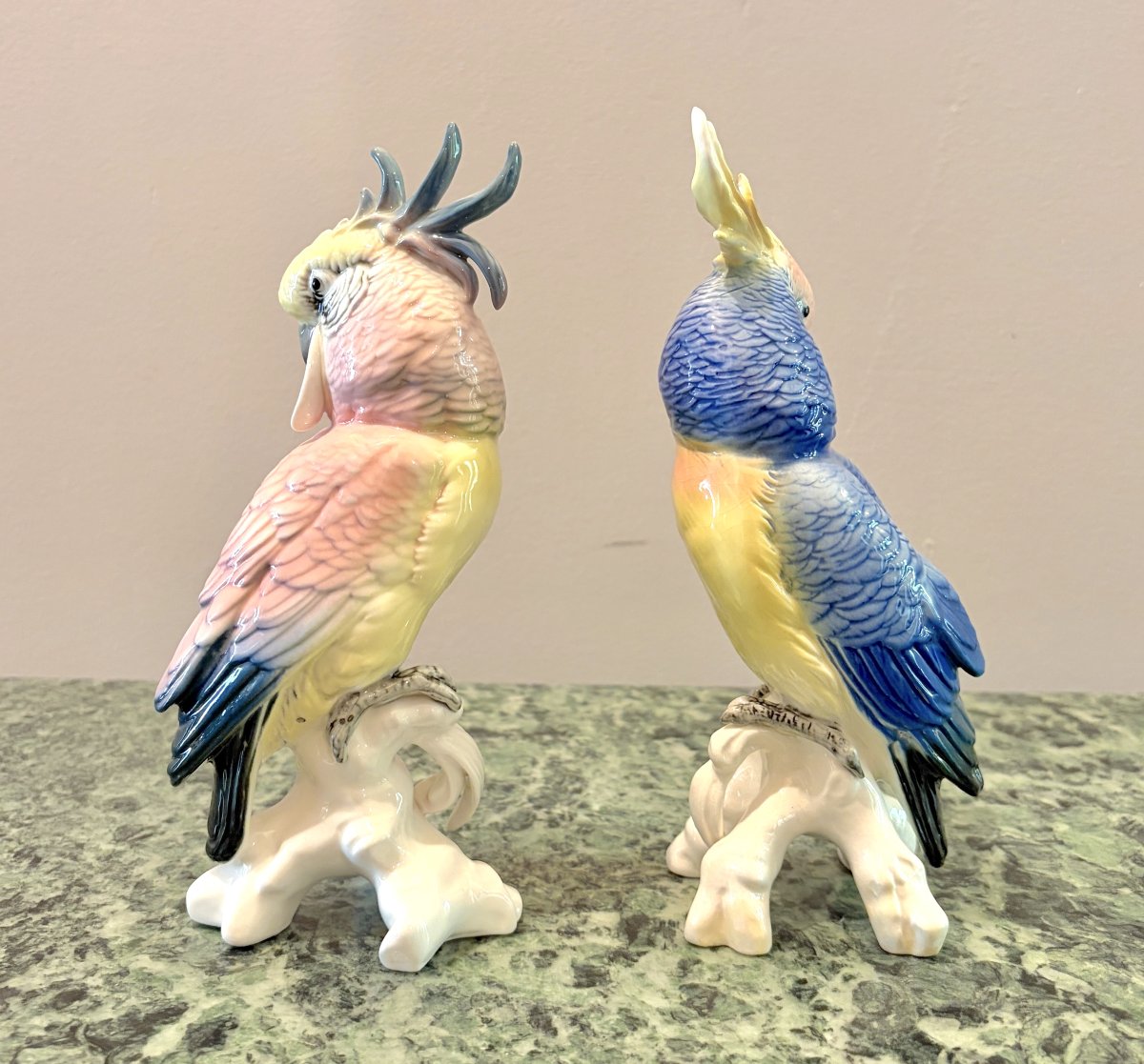 Karl Ens Paire de Perroquets en porcelaine-photo-4