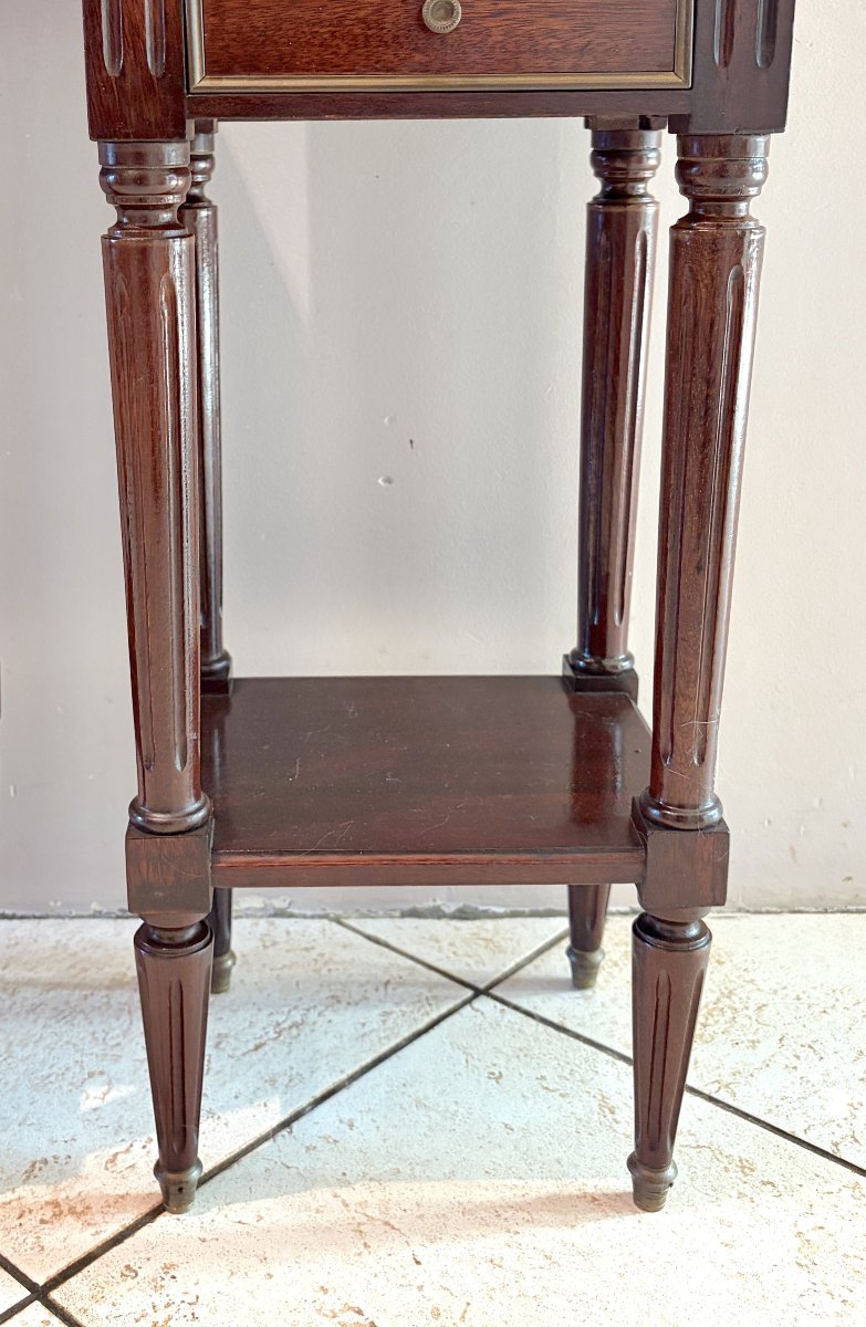 Pair Of Lxvi-style Nightstands-photo-1