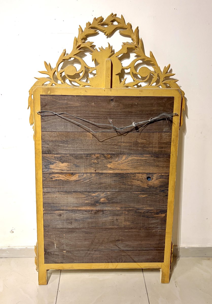Grand miroir en bois sculpté et doré de style LXVI-photo-3