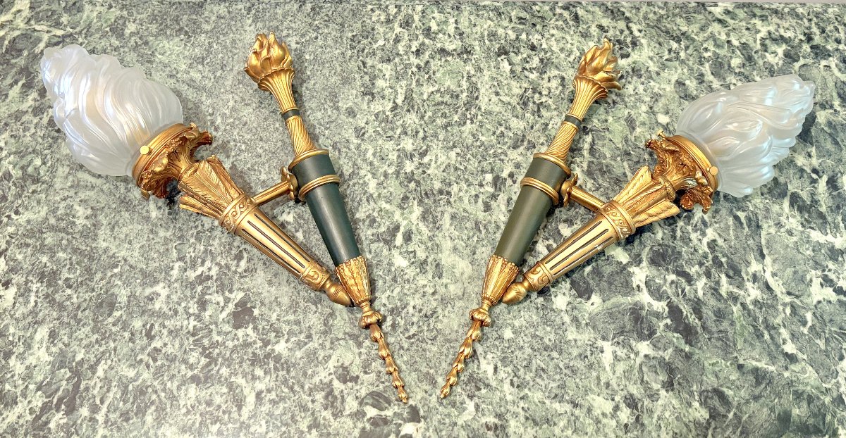 Paire d'appliques en bronze doré en forme de torches XIXème-photo-5