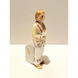 Pyrogenic Porcelain Woman In Kimono 