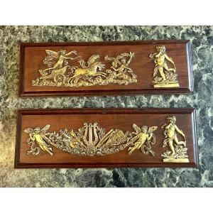 Ensemble de 4 bronze d'ameublement ciselé et doré