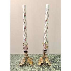 Grande paire de soliflore ou bougeoirs bronze doré et porcelaine