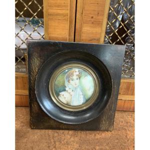 Portrait miniature d’une jeune femme  sur ivoire