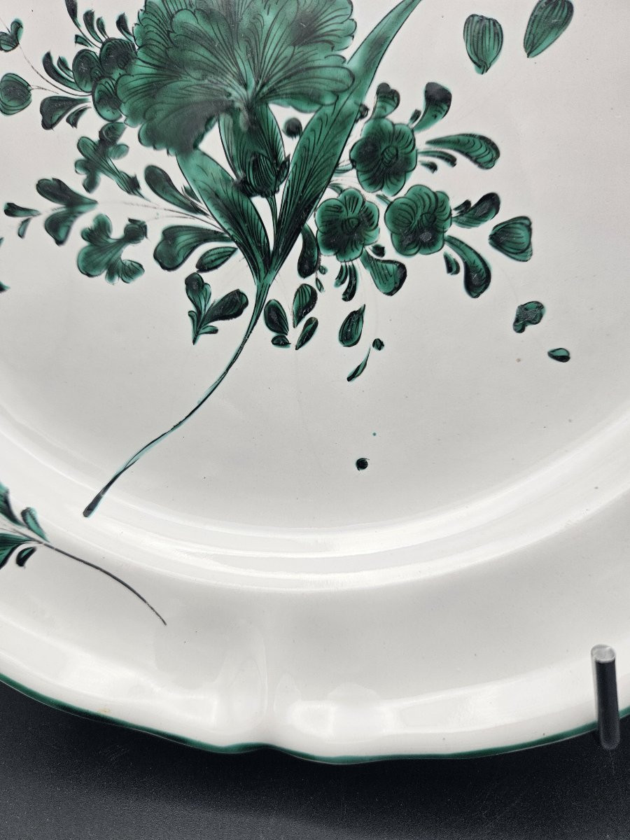 Round Earthenware Dish From Moustiers, Ferrat Factory, 18th Century. Plate -photo-8