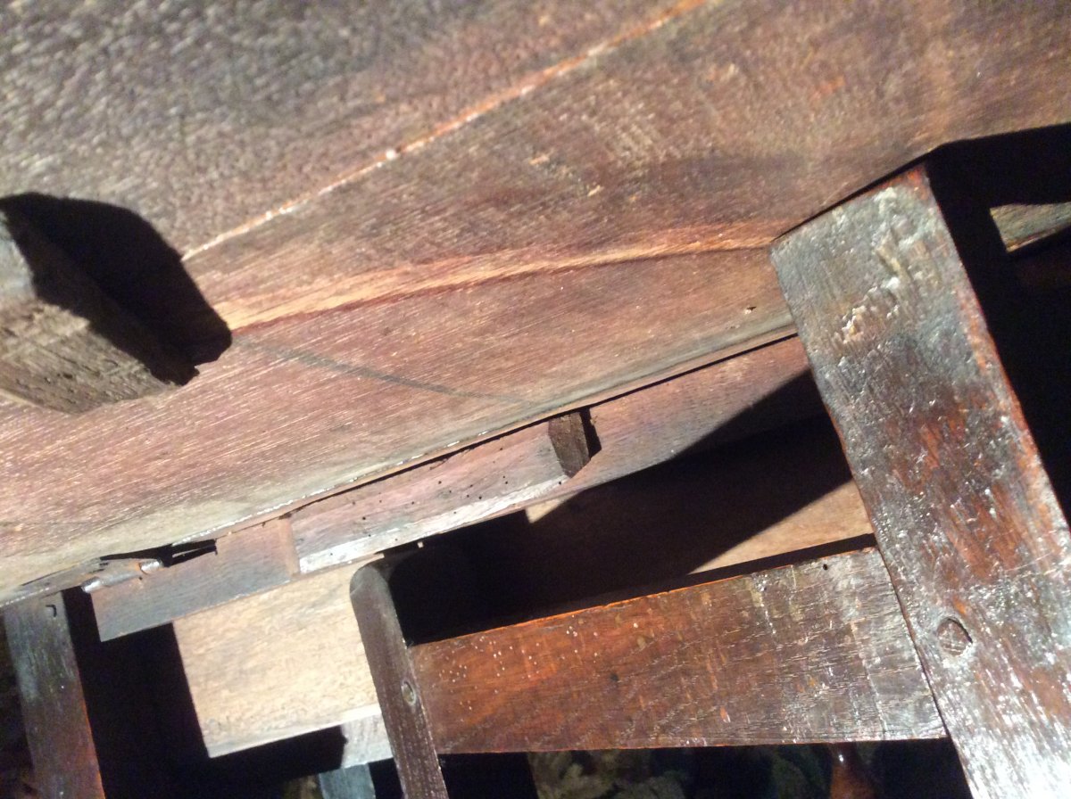 Gate Leg Table-photo-3