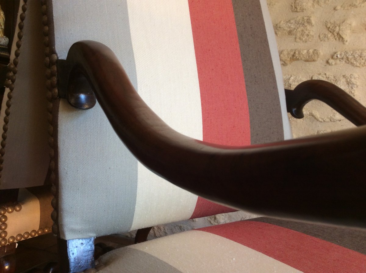 Pair Of Louis XIII Armchairs-photo-4