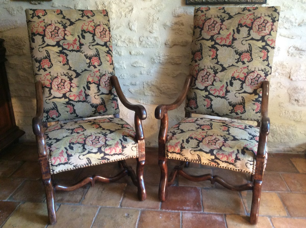 Pair Of Louis XIII Armchairs-photo-2