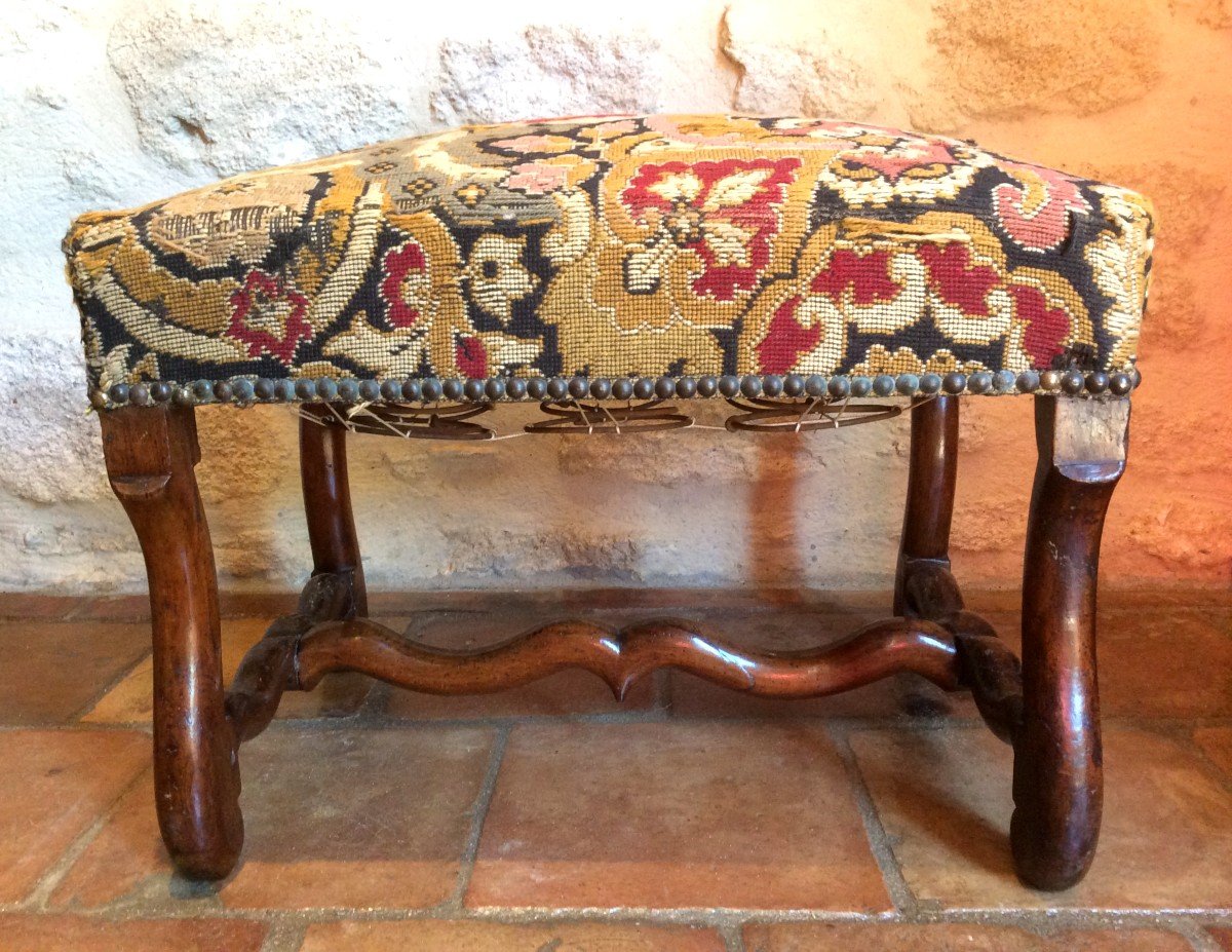 Louis XIII Stool-photo-3