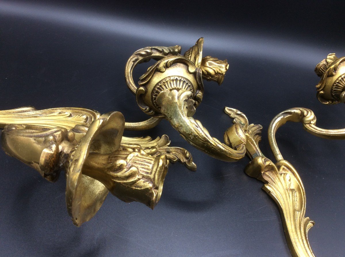 Pair Of Louis XV Rocaille Style Sconces-photo-1