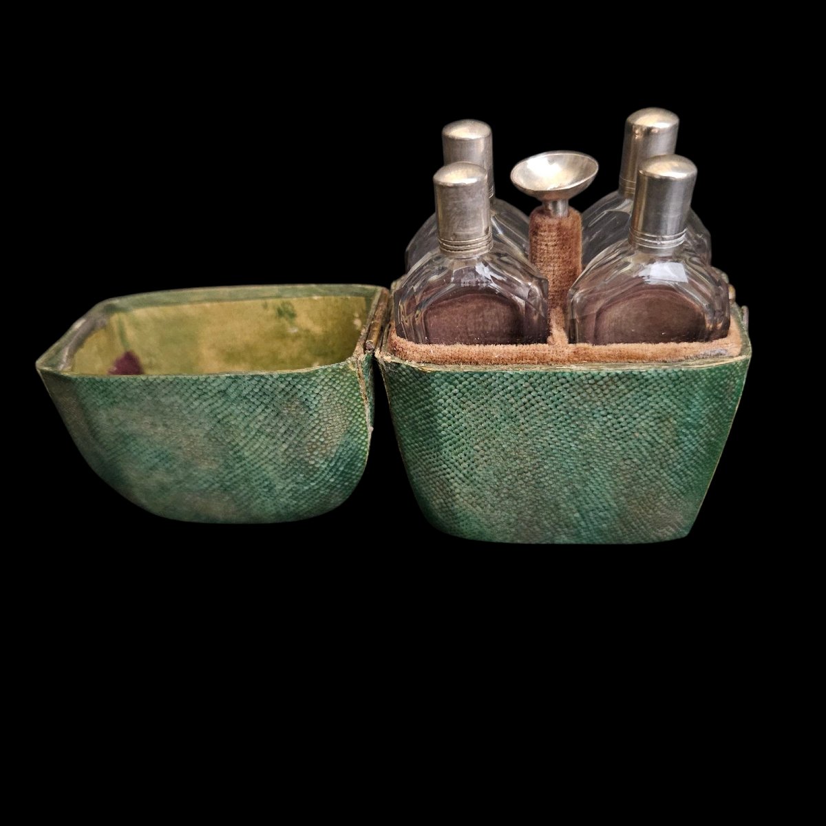 Stingray-covered Perfume Bottle Box-photo-1