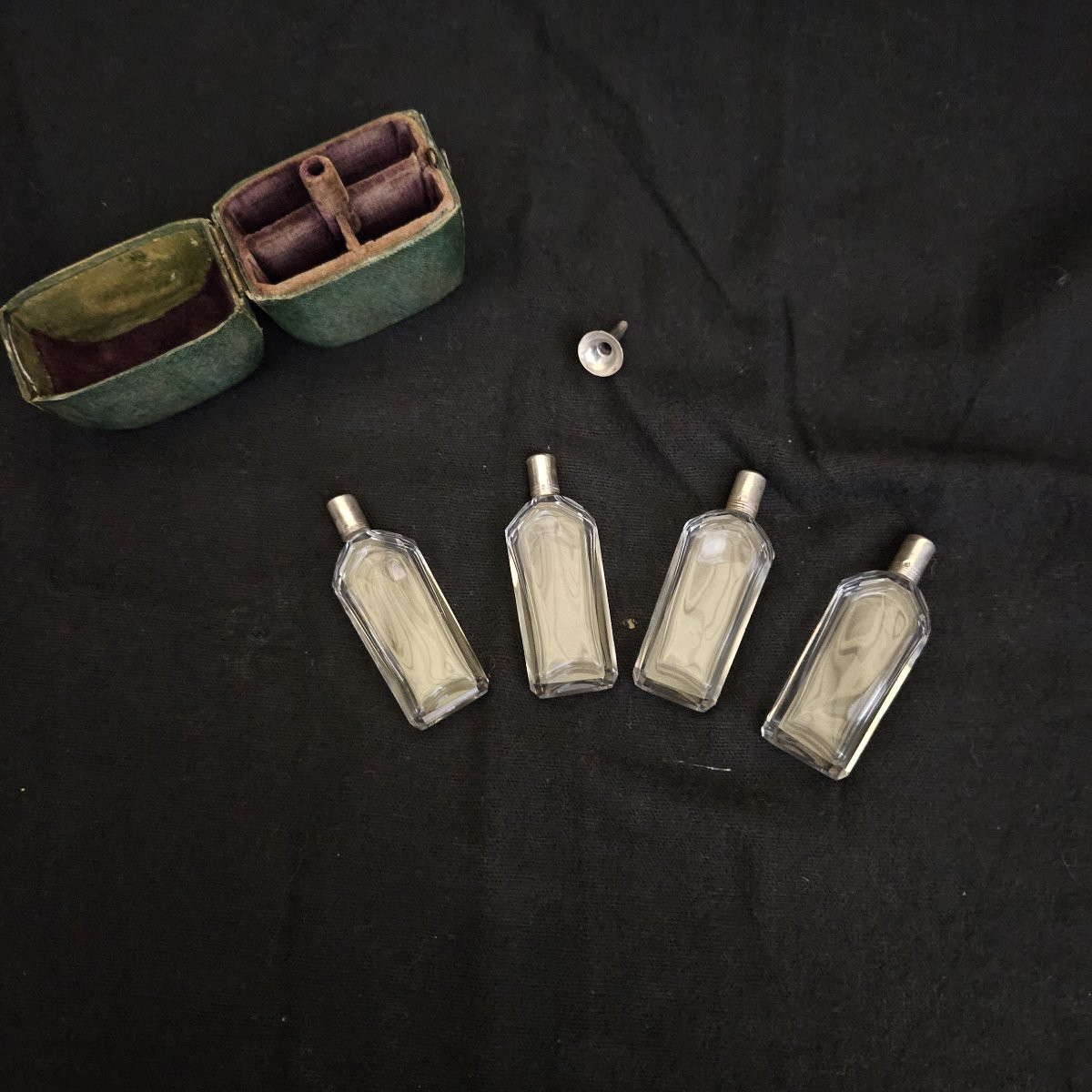 Stingray-covered Perfume Bottle Box-photo-3