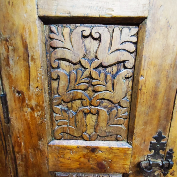 Afghan Furniture-photo-2