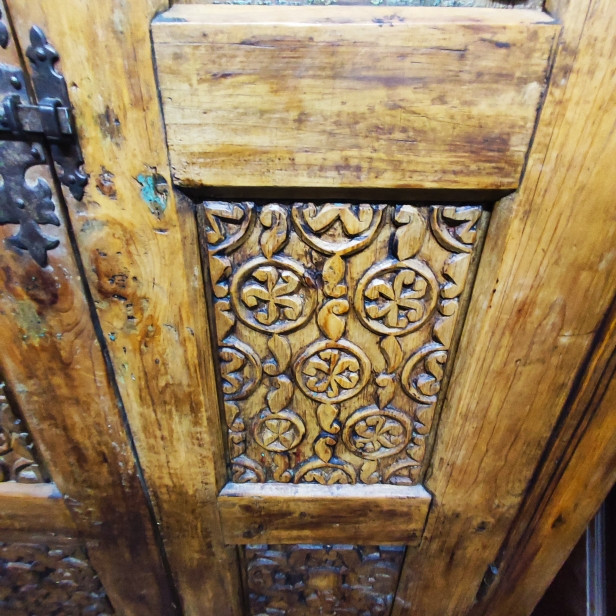 Afghan Furniture-photo-2