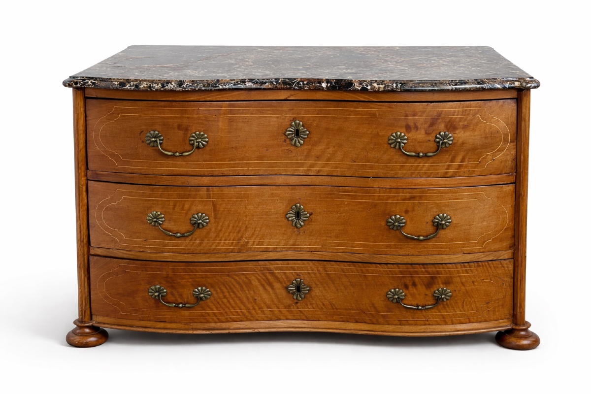 COMMODE GALBÉ EN NOYER 18 EME BAS RHIN ALSACE