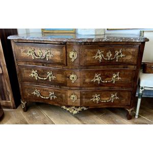 Louis XV Period Chest Of Drawers In Rosewood, 18th Century 