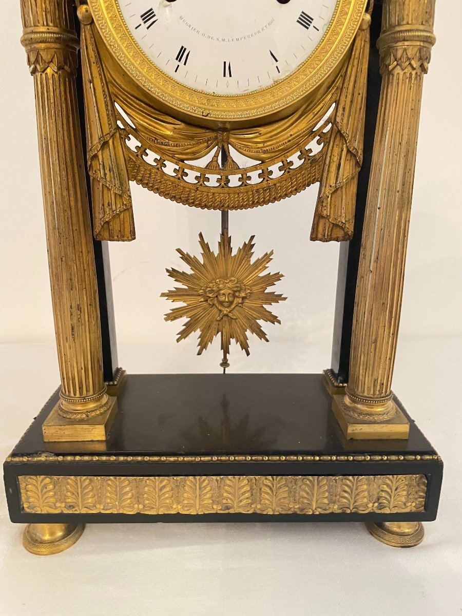 Empire Period Portic Clock In Bronze And Marble-photo-2