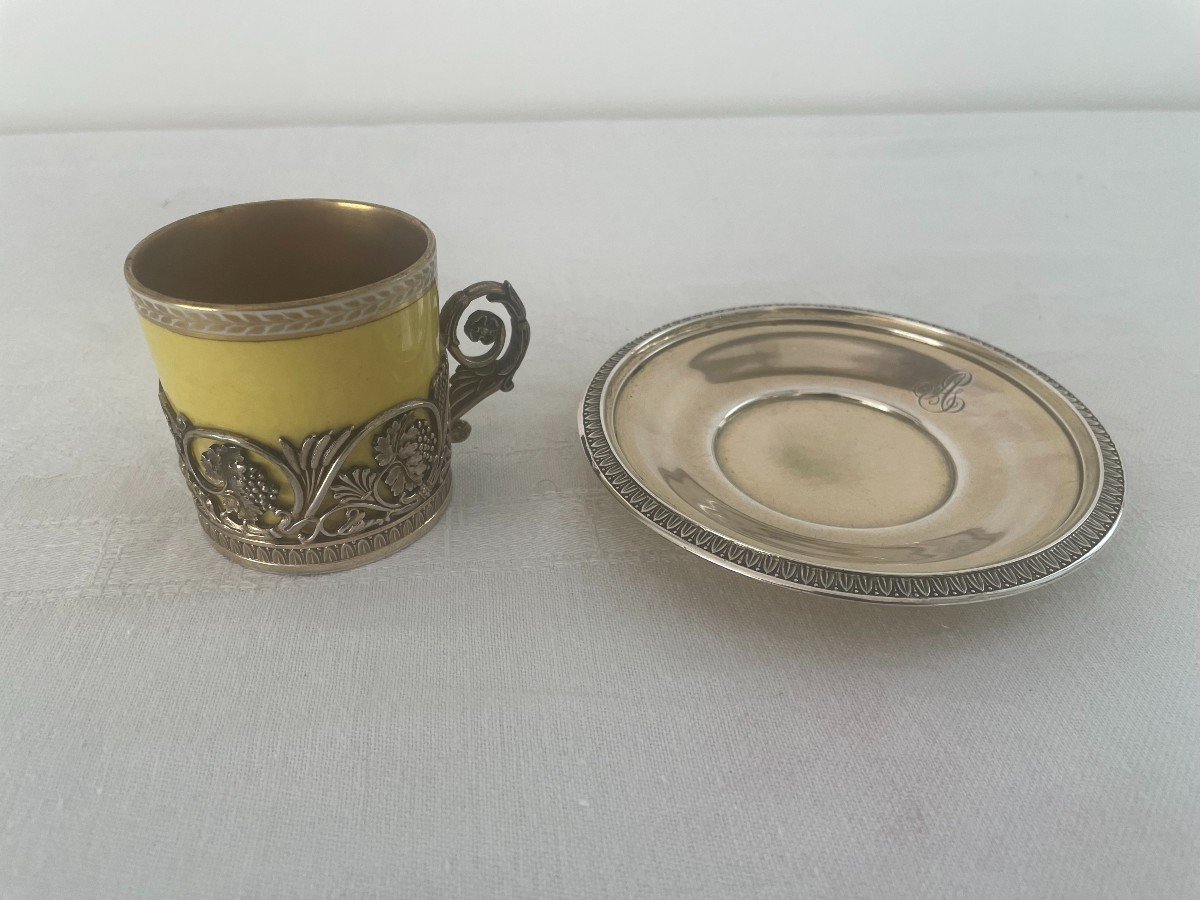 Maison Odiot Et Sèvres Coffee Cup And Saucer In Vermeil And Porcelain-photo-4