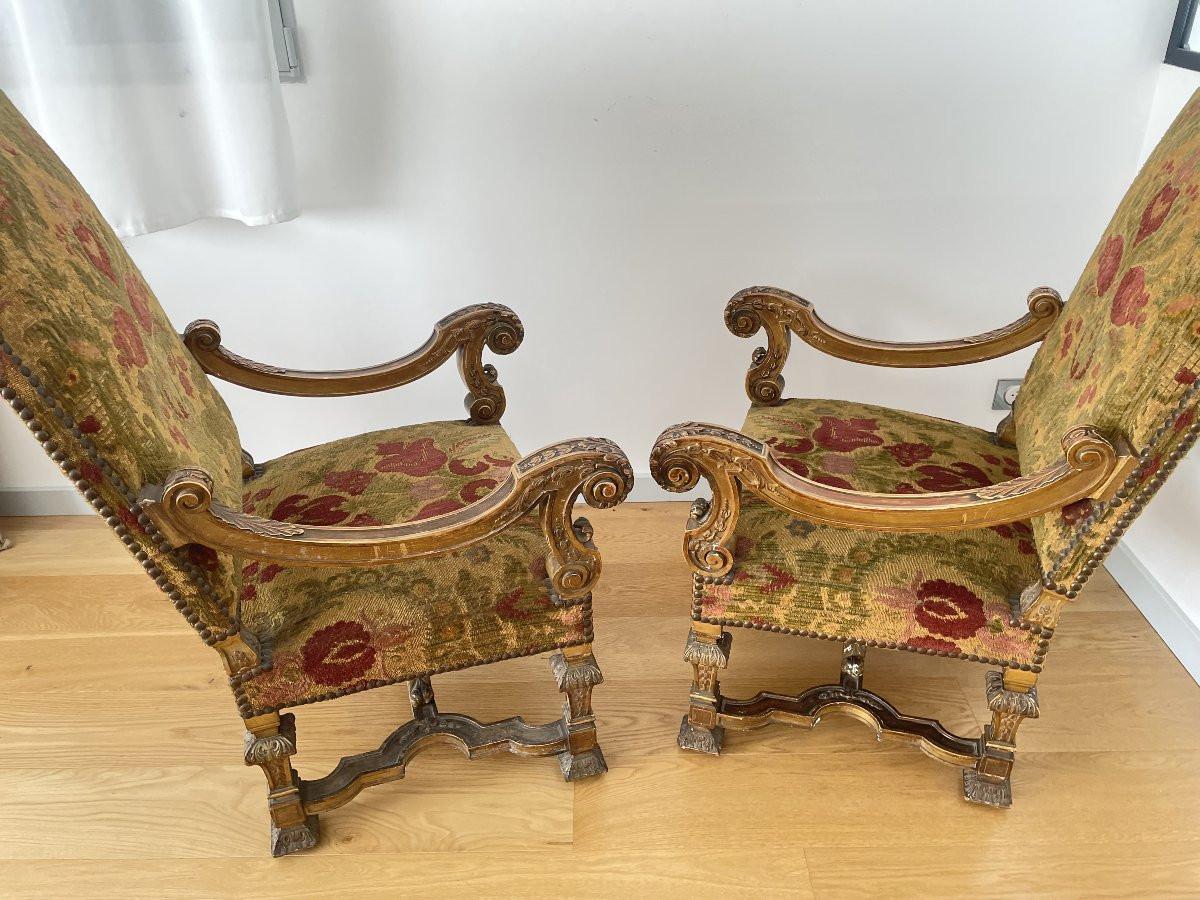 Pair Of Louis XIV Armchairs In Giltwood-photo-6