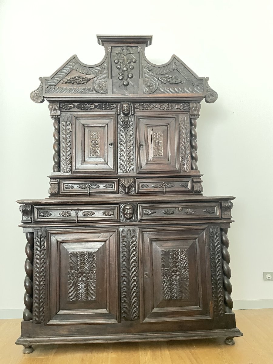 Louis XIII Period Walnut Sideboard-photo-2