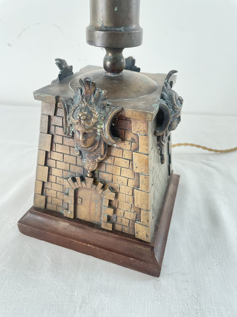 LAMPE EN BRONZE A DECOR D'UN CANON-photo-3