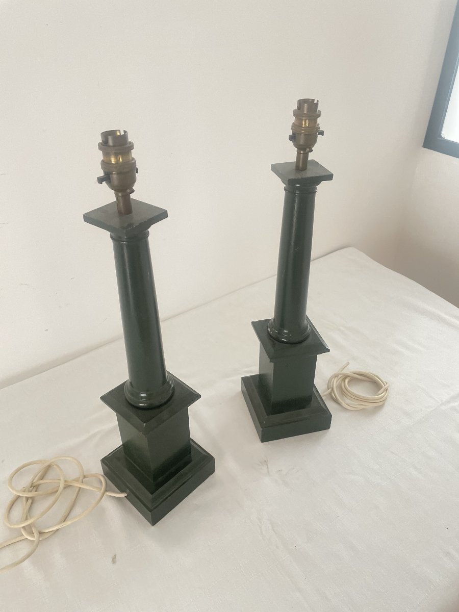 PAIRE DE LAMPES EN BOIS LAQUE VERT-photo-4