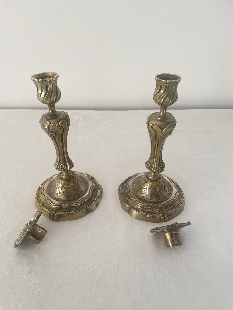 PAIRE DE BOUGEOIRS LOUIS XV EN BRONZE-photo-4