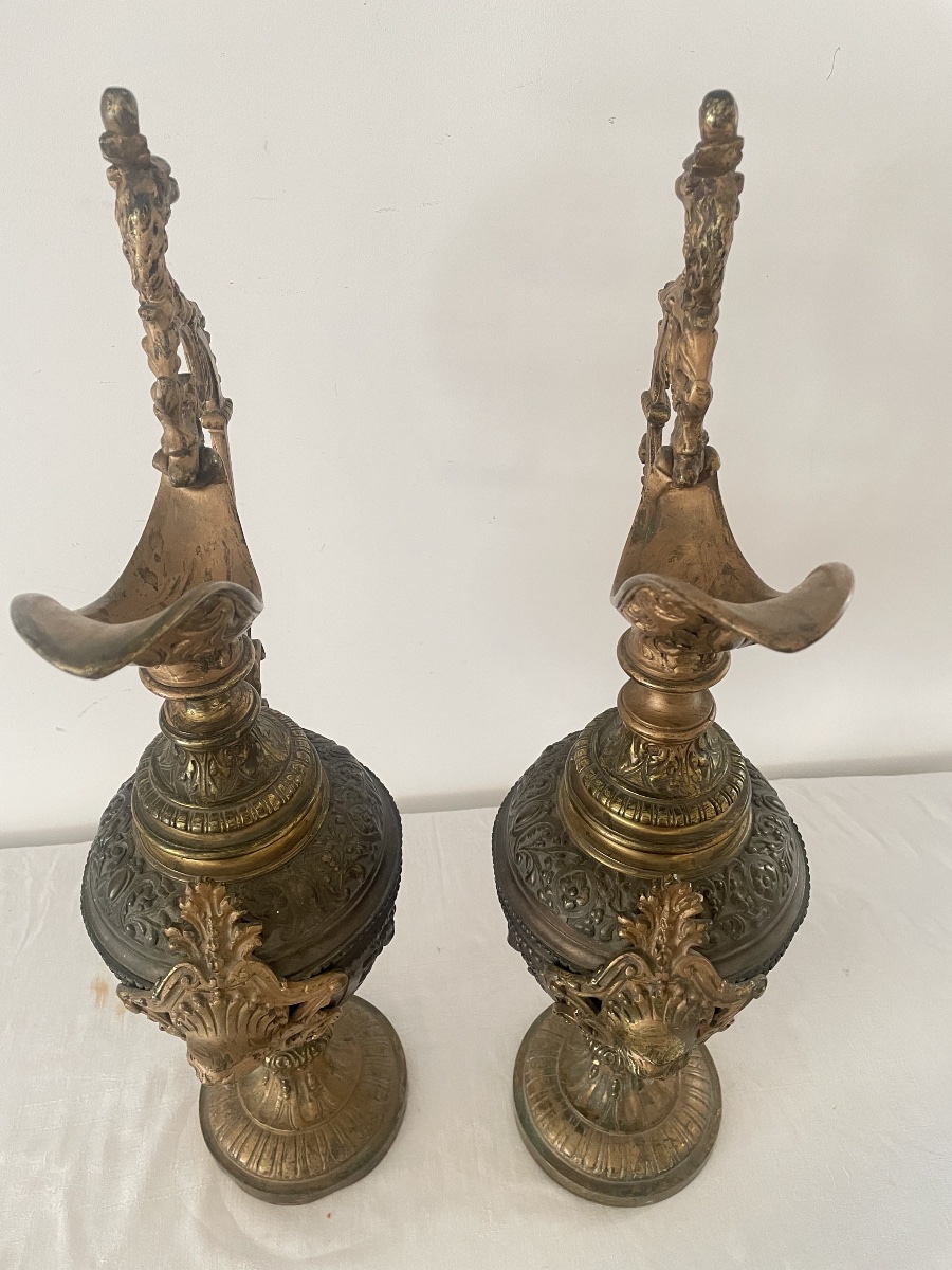 Pair Of Large 19th-century Bronze Ewers -photo-6