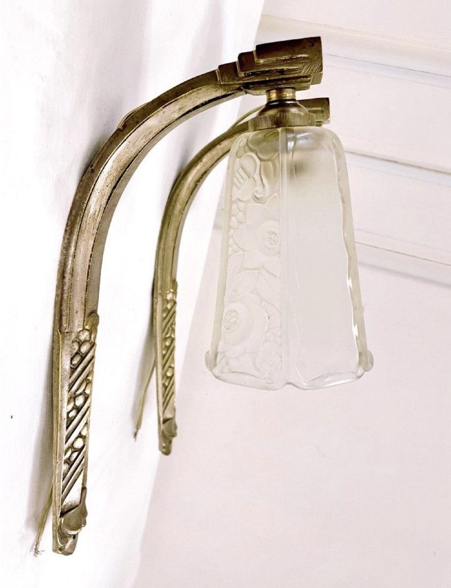Pair Of Art Deco Wall Lights -photo-2