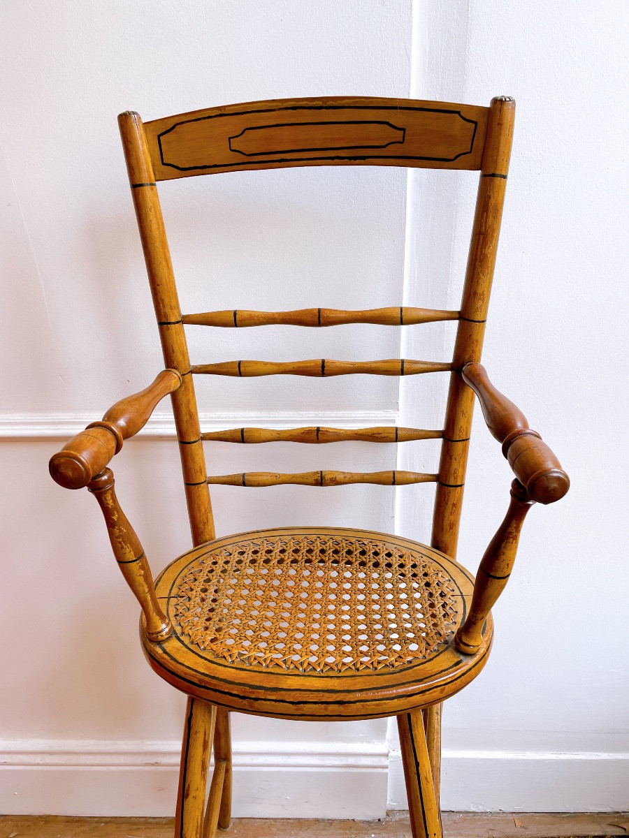 Chaise haute pour poupée -photo-2