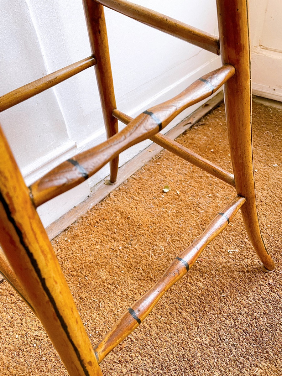 Chaise haute pour poupée -photo-1