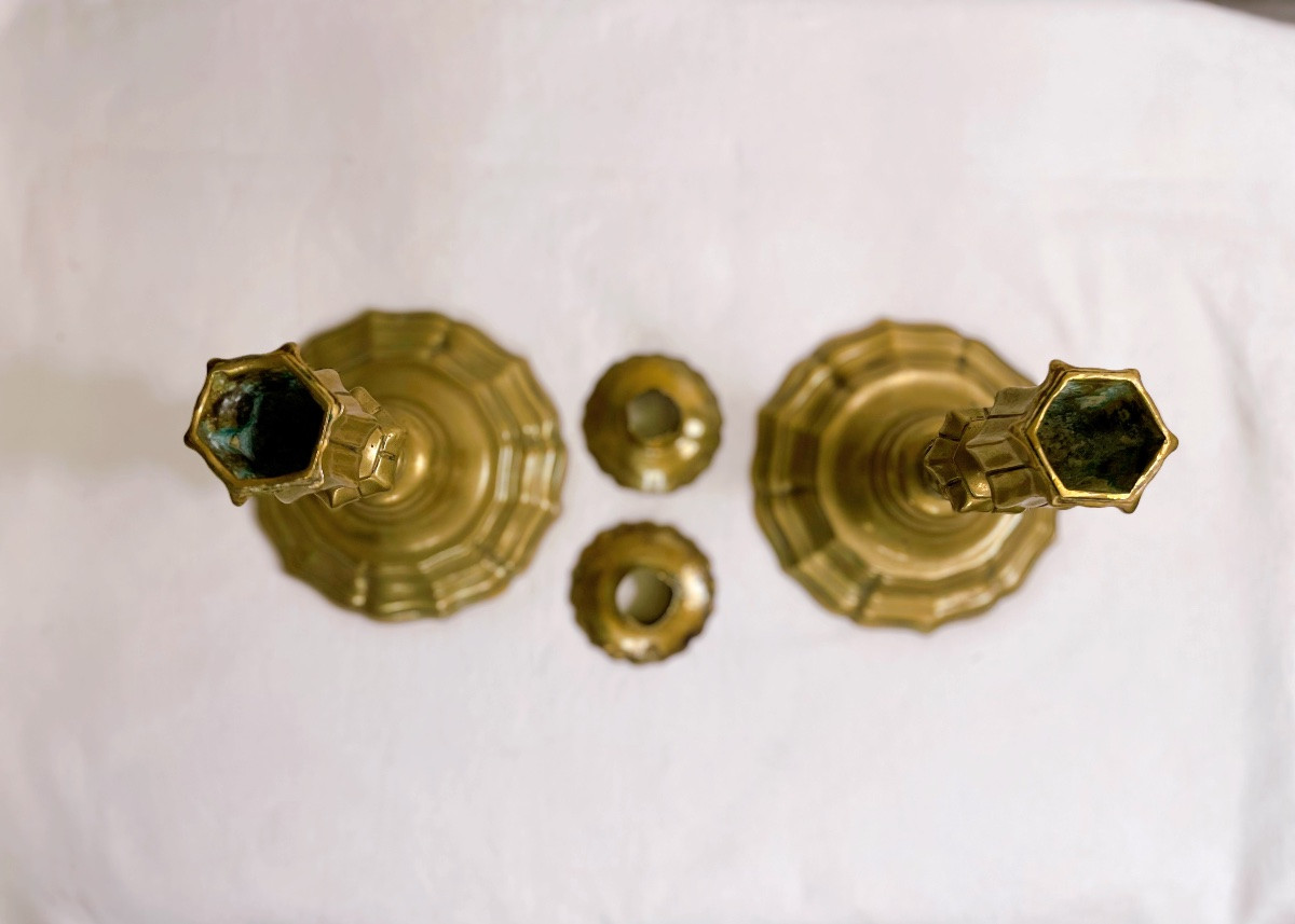 Pair Of 18th-century Bronze Candlesticks-photo-4