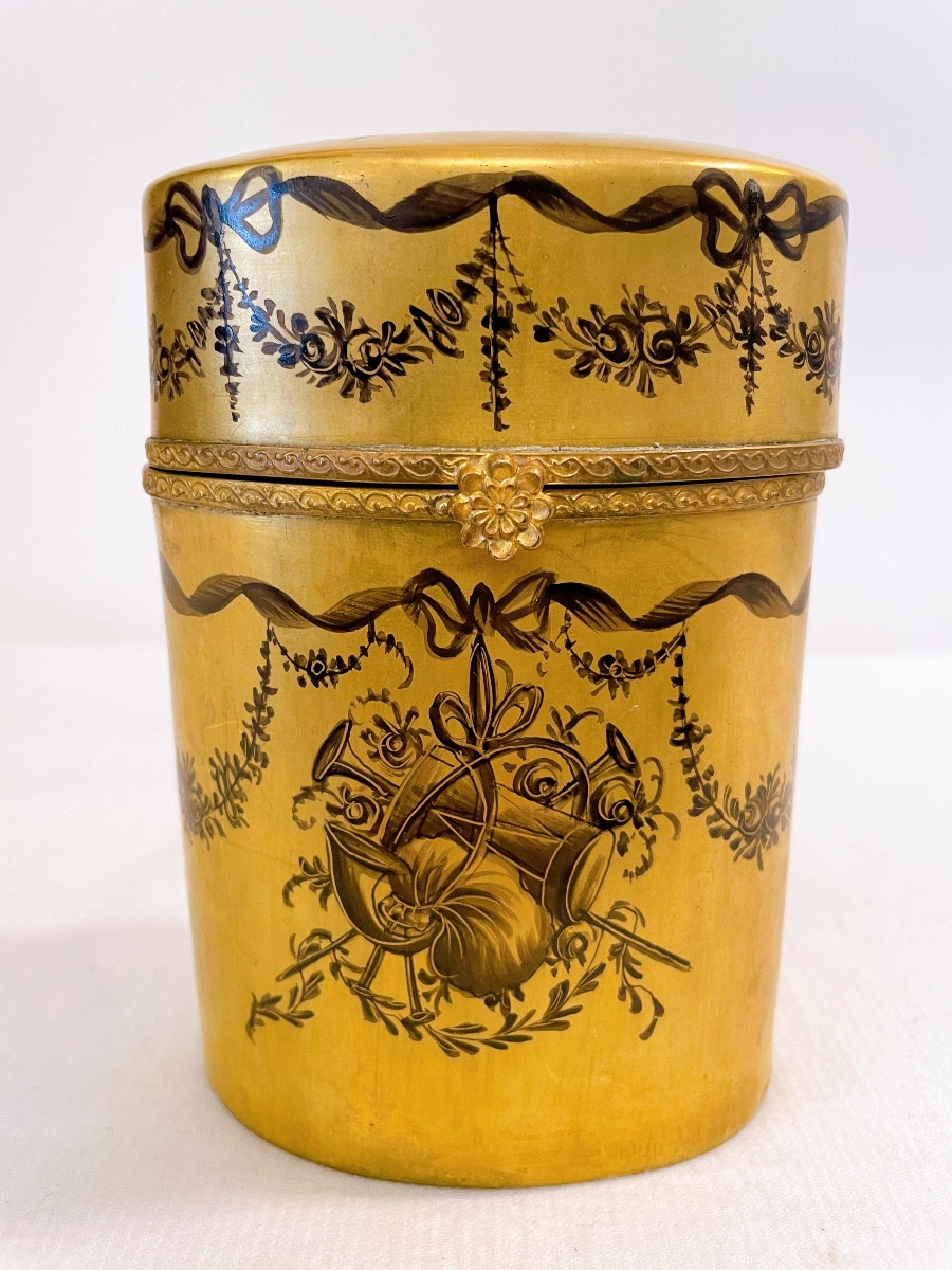 Le Tallec Porcelain Box In Paris