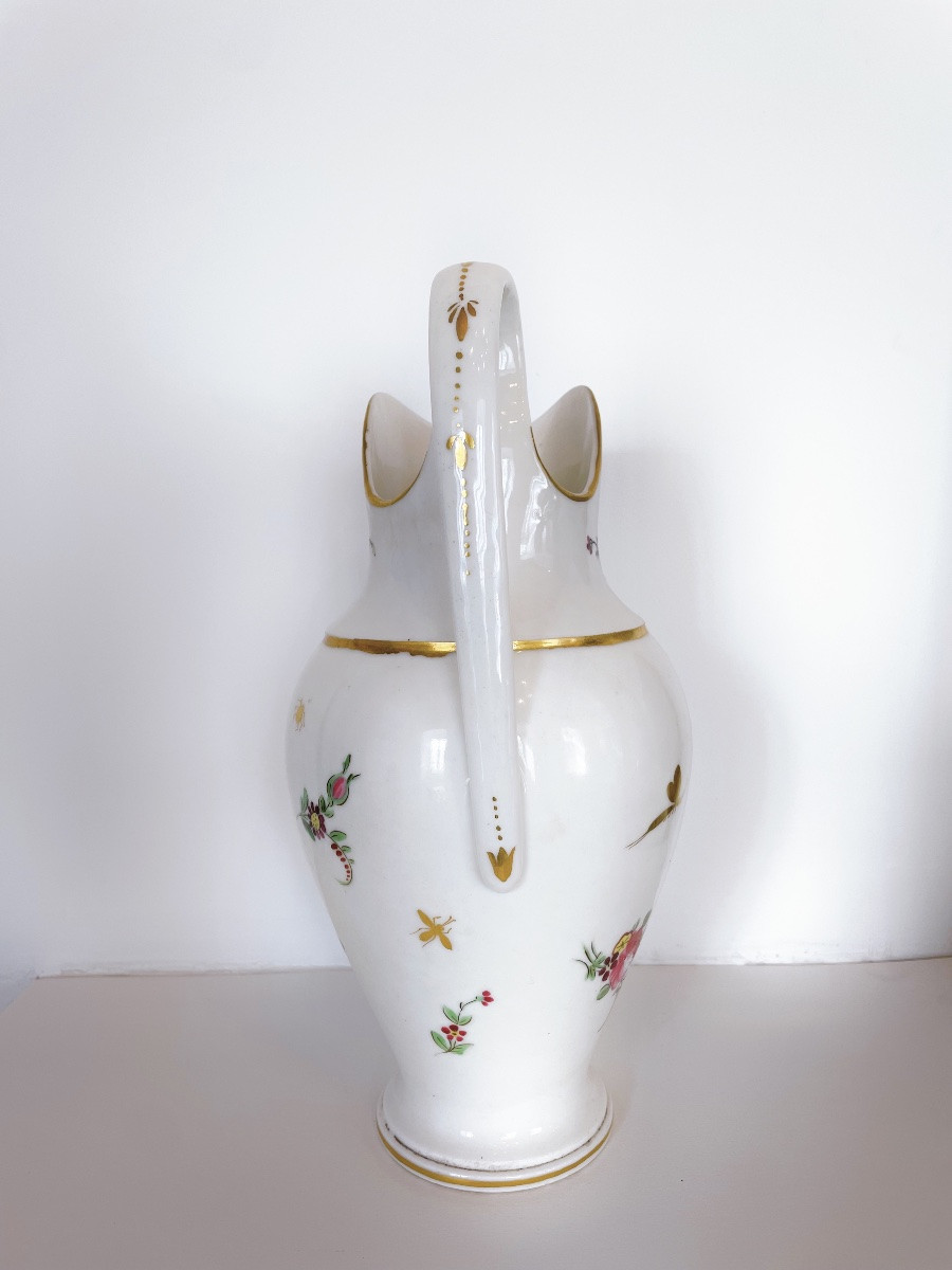 Pichet en porcelaine tendre avec anse fine et haute 18eme-photo-4