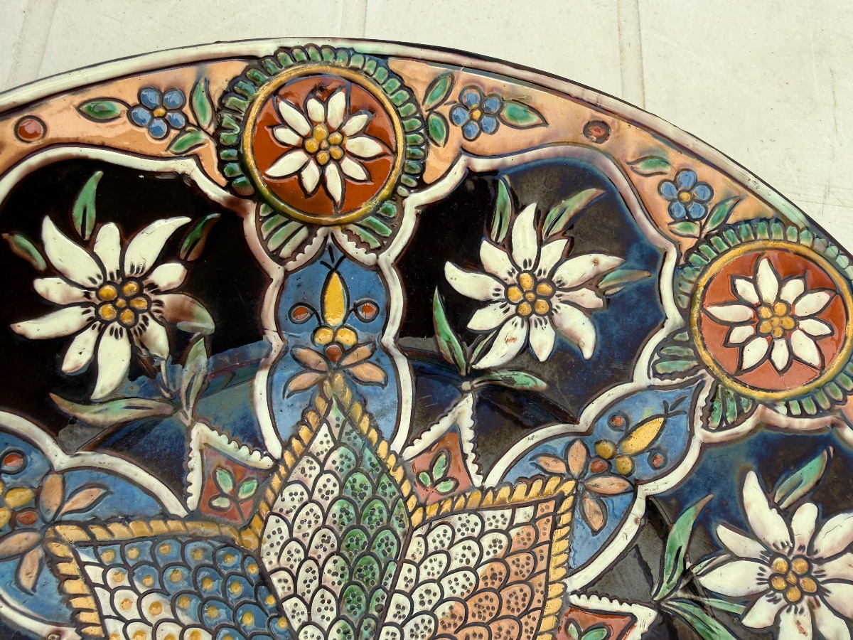 Plate With Edelweiss Motifs, Thun, Switzerland -photo-2